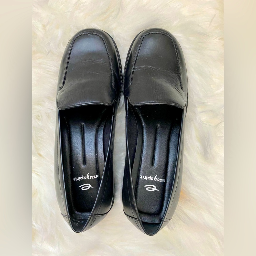 NEW EASY SPIRIT WOMENS LEATHER LOAFER PADDED INSOLE SZ 6 BLACK